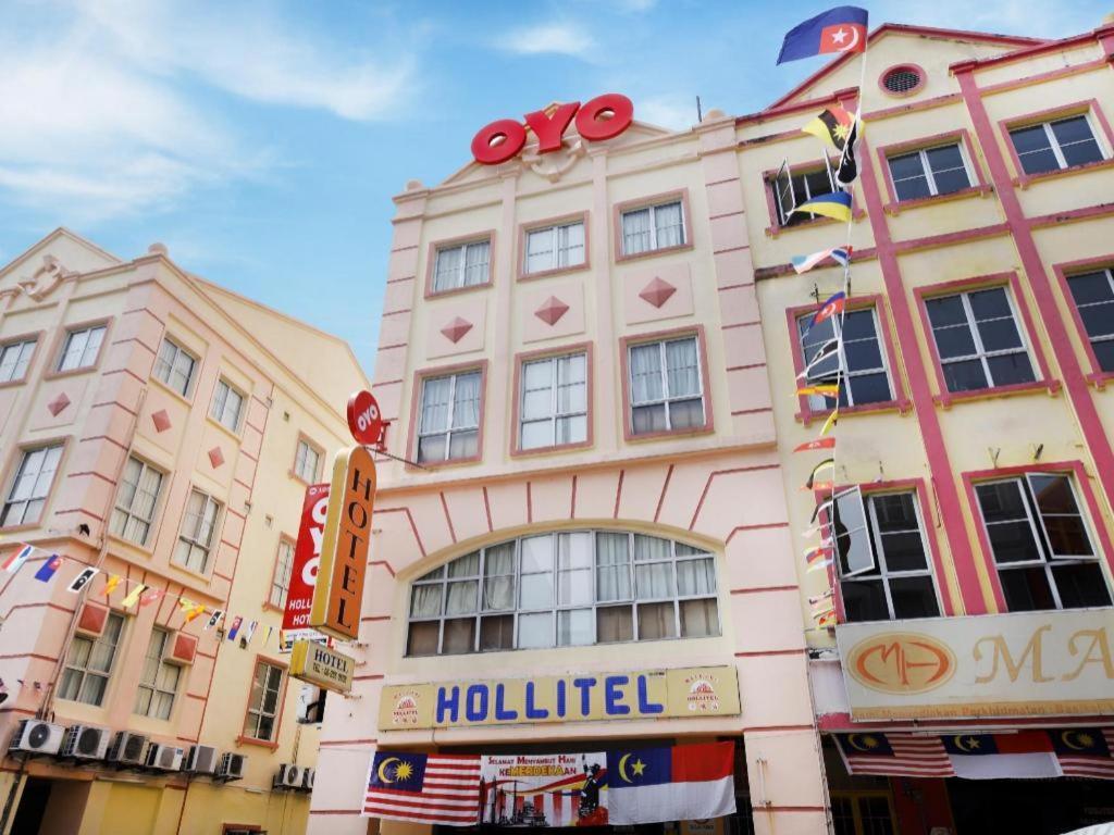 Oyo 1090 Hollitel Hotel Melaka Экстерьер фото